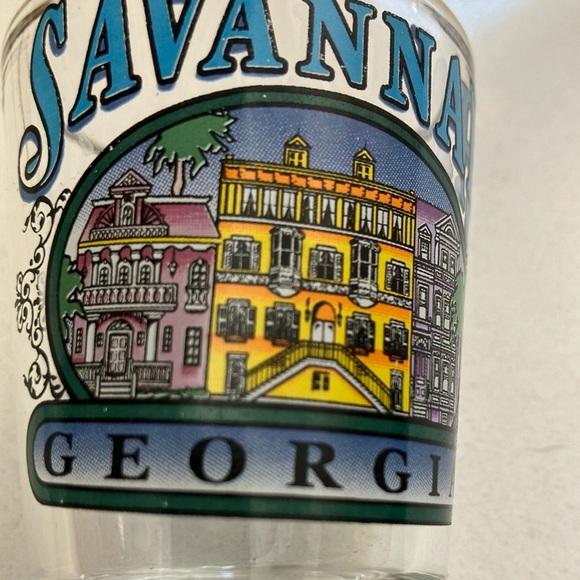Collectible good condition Savannah Georgia Shot Glass - Picture 3 of 16